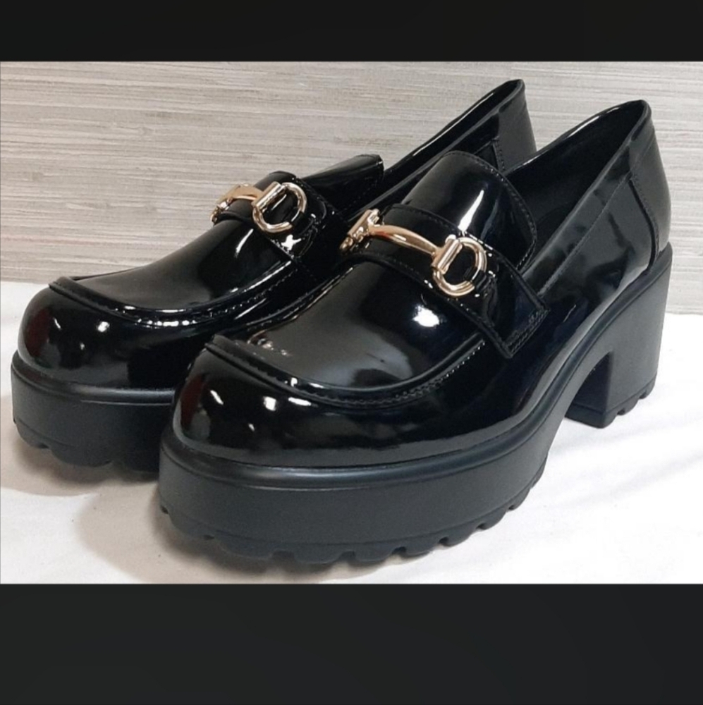 Patten Platform Shoes with Gold Decorative Buckel